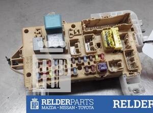 Fuse Box TOYOTA COROLLA Verso (ZER_, ZZE12_, R1_)