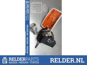 Stellmotor Scheinwerfer rechts Toyota Hiace IV Kasten H1, H12  P8164970