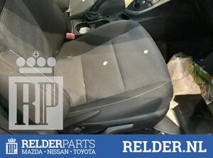 Sitz rechts Toyota Auris E18  P19712110