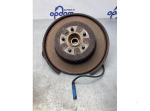 Stub Axle LAND ROVER RANGE ROVER III (L322)