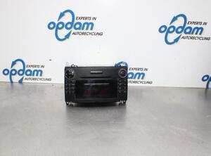 
CD-Radio Mercedes-Benz Vito/Mixto Kasten W639 A1698700689 P15644791
