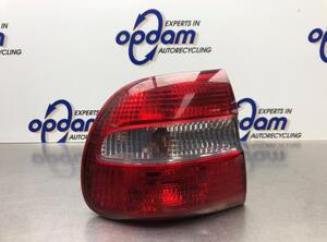 Combination Rearlight VOLVO V40 Estate (645)