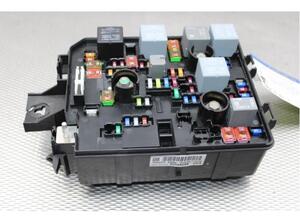 Fuse Box OPEL MOKKA / MOKKA X (J13)