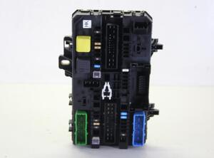 Fuse Box OPEL ASTRA H GTC (A04)