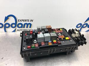 Fuse Box OPEL ASTRA J (P10), OPEL ASTRA H (A04), OPEL ASTRA J Sports Tourer (P10)