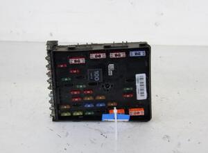 Fuse Box VW PASSAT Variant (3C5), VW PASSAT B7 Estate Van (365), VW PASSAT B7 Variant (365)