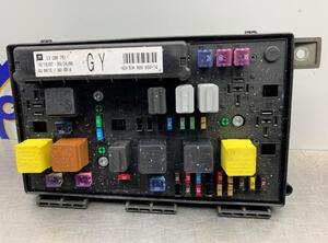 Fuse Box OPEL ASTRA H Estate (A04), OPEL ASTRA H (A04)