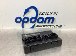 Control unit for door drawing support SKODA OCTAVIA II (1Z3)