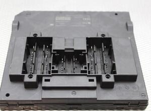 Control unit for door drawing support VW GOLF VII (5G1, BQ1, BE1, BE2), VW GOLF VIII Variant (CG5), VW GOLF VII Variant (BA5, BV5)