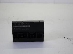 Control unit for door drawing support VW GOLF V (1K1), VW GOLF VI (5K1)