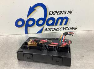 Control unit for door drawing support VW TOURAN (1T1, 1T2), VW TOURAN (1T3), VW TOURAN VAN (1T1, 1T2)