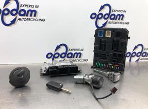 Control unit for engine CITROËN C5 III Break (RW_), CITROËN C5 III (RD_)