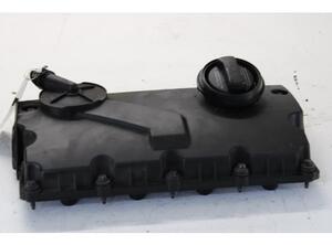 Cylinder Head Cover VW PASSAT (3B3)