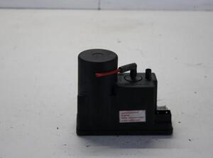 Central Locking Pump AUDI A4 (8D2, B5)