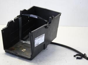 Battery holder FORD FOCUS III Turnier