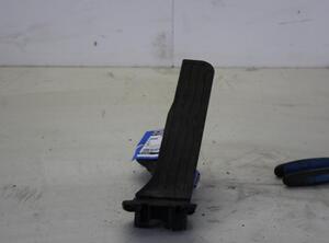 Accelerator pedal VW GOLF V (1K1)