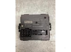 Control unit gateway AUDI A3 Sportback (8YA)