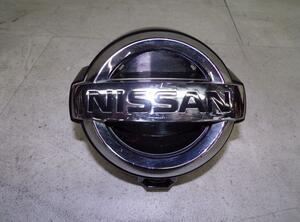 Blende Kühlergrill NISSAN EMBLEM MIT FRONTKAMERA NISSAN X-TRAIL (T31) 2.0 DCI 4X4 110 KW