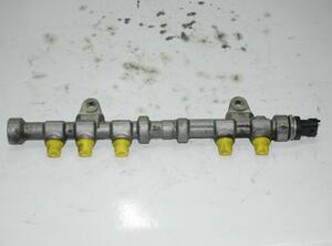 Fuel Distributor Pipe OPEL Meriva B Großraumlimousine (S10)