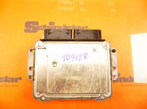 Engine Management Control Unit FORD Focus III Stufenheck (--)