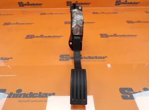 Accelerator pedal FORD Focus III Turnier (--)