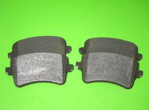 Disc Brake Pad Set AUDI A4 Allroad (8KH, B8), AUDI A4 Avant (8K5, B8)