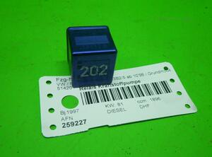 Fuel Pump Relay VW Passat Variant (3B5), AUDI A6 Avant (4B5)