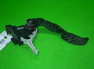 Accelerator pedal VW Golf IV (1J1)