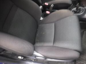 Seat TOYOTA Yaris (NCP1, NLP1, SCP1)