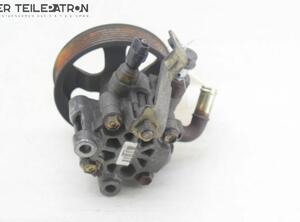 Power steering pump TOYOTA Avensis Station Wagon (T25)