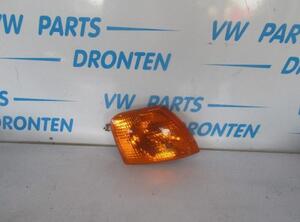 Direction Indicator Lamp VW PASSAT (3B2)