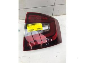 Combination Rearlight SKODA OCTAVIA III Combi (5E5, 5E6), SKODA OCTAVIA IV Combi (NX5)