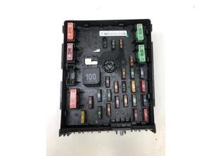 Fuse Box AUDI Q3 (8UB, 8UG), VW TIGUAN (5N_), VW PASSAT (362), VW PASSAT B7 Variant (365)