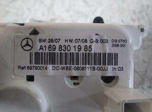 Heating &amp; Ventilation Control Assembly MERCEDES-BENZ B-CLASS (W245)