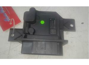 Fuel Pump Relay OPEL Astra K (B16)