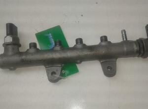 Petrol Fuel Rail VW PASSAT ALLTRACK B7 (365)