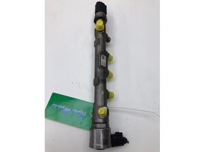 Petrol Fuel Rail VW Touran (5T1)