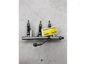 Petrol Fuel Rail OPEL CORSA F (P2JO)