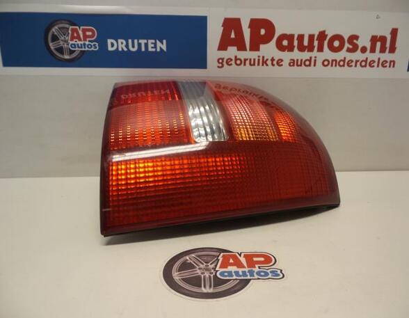 Rückleuchte rechts Audi A4 Avant 8D, B5 8D9945096C P6303178