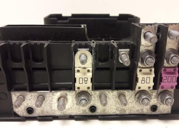 Fuse Box AUDI A3 (8P1), AUDI A3 Sportback (8PA)