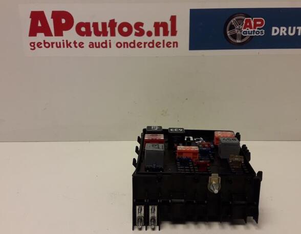 Fuse Box AUDI A3 (8P1), AUDI A3 Sportback (8PA)