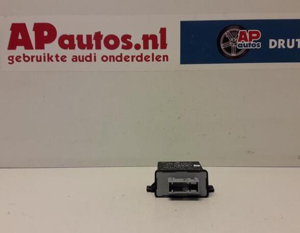 Control unit for lighting AUDI A4 (8EC, B7)