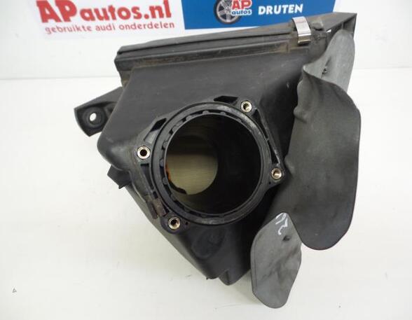 Luftfiltergehäuse Audi A4 Avant 8E, B7 058133837E P7987739