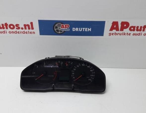 Drehzahlmesser Audi A4 Avant 8D, B5 8D0920900MX P18314031