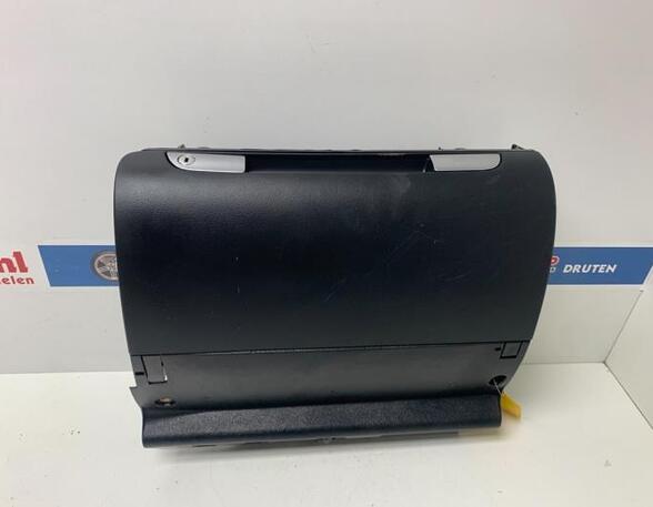 Glove Compartment (Glovebox) AUDI A3 Convertible (8P7)