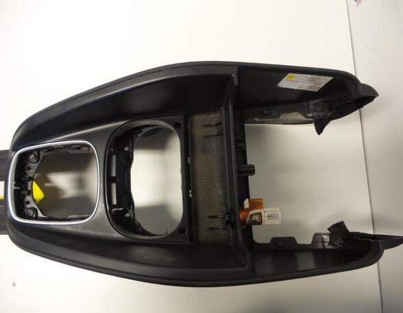 Center Console AUDI A1 Sportback (8XA, 8XF), AUDI A1 (8X1, 8XK)