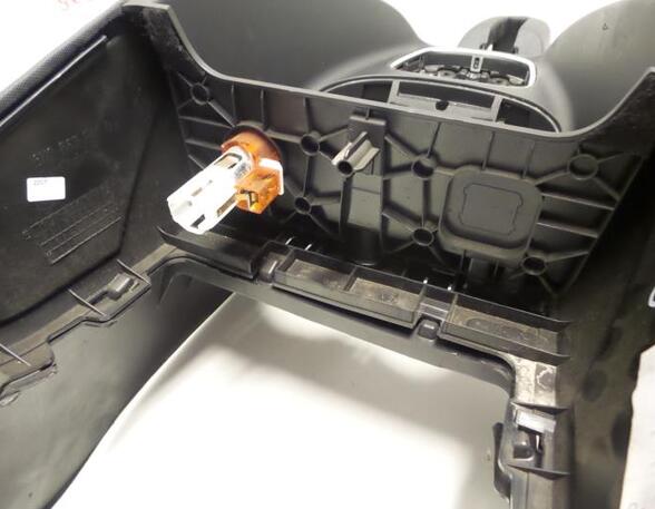 Center Console AUDI A1 Sportback (8XA, 8XF), AUDI A1 (8X1, 8XK)