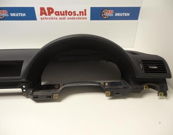 Dashboard AUDI A4 (8E2, B6)