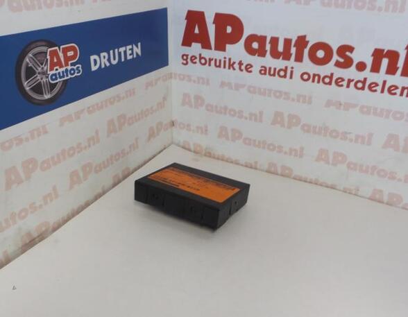 Control unit for door drawing support AUDI A3 (8P1), AUDI A3 Sportback (8PA)