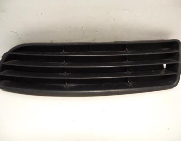 Ventilatiegrille bumper AUDI A4 (8D2, B5), AUDI A4 Avant (8D5, B5)